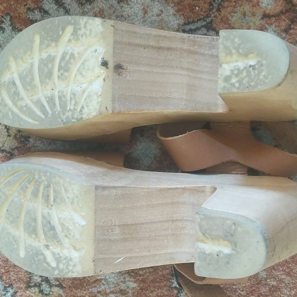 No. 6 Jane Peep-Toe Clog in Palamino - Picture 8 of 9